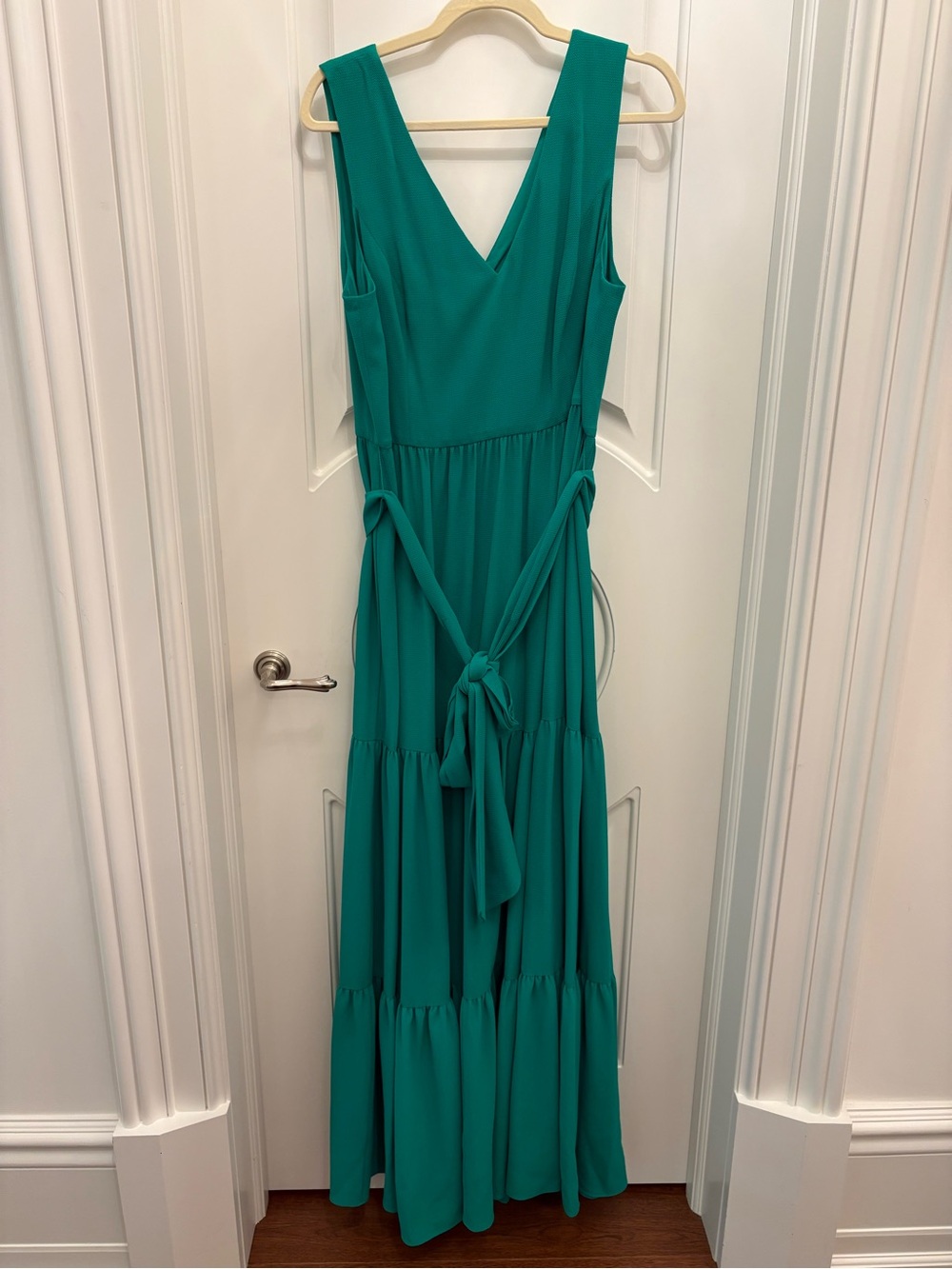 Lilly Pulitzer Emerald Green Sleeveless V-Neck Tiered Maxi Dress with Waist Tie